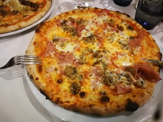 Pizzeria Italia