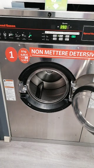 Lavanderia Self Service - Laundry