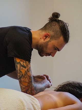 Body Mind Massage Studio - Dott. Nicolò Caratozzolo