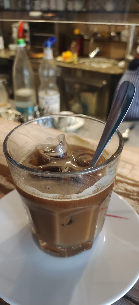 Caffè Nero Bollente
