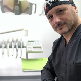 Dr. Alfredo Caputo, Dentista