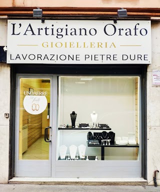 L'Artigiano Orafo - Laboratorio Orafo Milano - Gioielli Artigianali - Taglieria Pietre