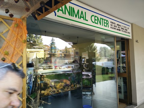 Animal Center (S.N.C.)