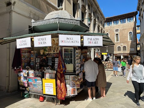 Venice Tours Assistance (NEWSTAND IN SAN MARCO)