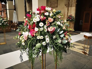 Addobbi floreali per matrimoni Seby Salemi fiori Catania flower design