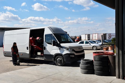 Di Benedetto Carburanti, Area di Servizio, Bar e Autolavaggio