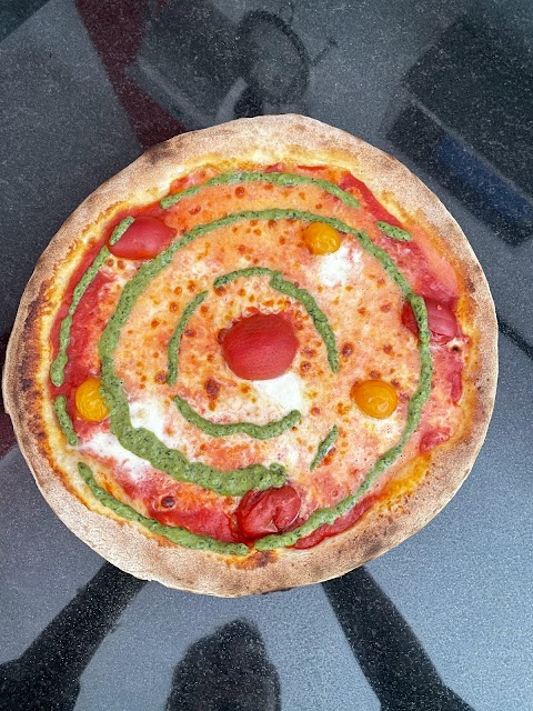 LA PIZZA SPECIALE