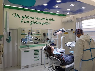 Studio Dentistico DENTAL T. Centro di Odontoiatria e Protesi Dentale