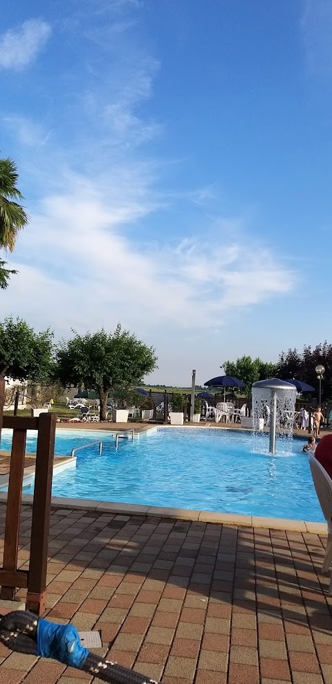 Piscina di Pezzana - A.P.S. Club 60