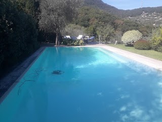 Manutenzione e pulizia piscine