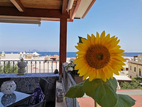 Casa Vacanze Papiro a Lipari - Appartamenti per vacanze vista mare a Lipari con noleggio bici per escursioni Isola di Lipari