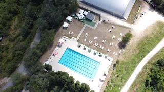 "The Frog" Piscina & Campetto Comunale