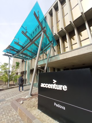 Accenture