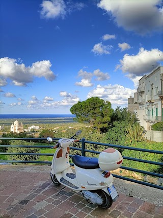 Road Runner Scooter Rent