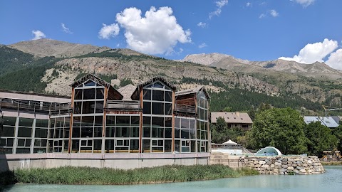 Les Grands Bains du Monêtier