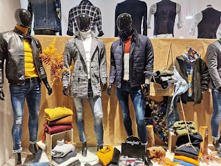 Nihao Trading di JACK Abbigliamento UOMO & DONNA