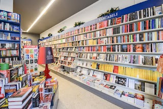 Mondadori Bookstore