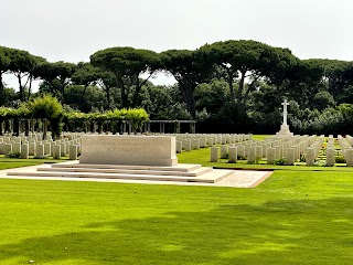 Beach Head War Cemetery - Cimitero Monumentale di Guerra Britannico