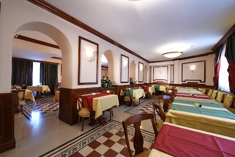 Hotel Acqui