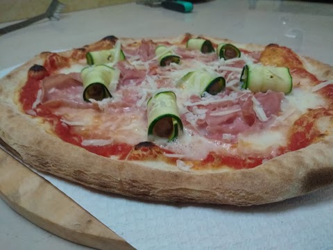 Pizzeria GNAM GNAM