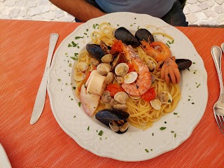 Ristorante skizzi di mare