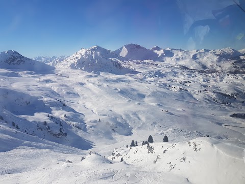 Les Arcs