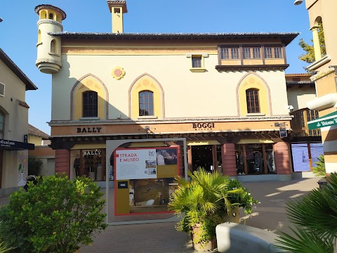 Boggi Milano Factory Store