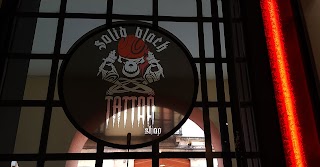 Solid Black Tattoo Studio di Tatuaggi