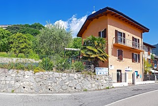 Garda Domus Mea s.r.l.s. Tremosine Immobiliare - Real Estate & Holiday