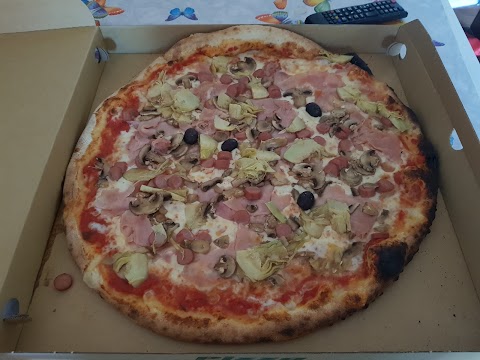 Pizzeria Polleria Bonura Di Arga Distribuzioni Di Arrisicato Gaetano