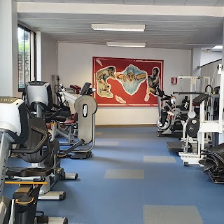 Centro Max Poliambulatorio, Palestra, Piscina, Sauna e Squash