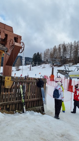 Pista Slittino Con Risalita