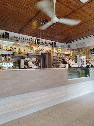 La Caraffa Bar