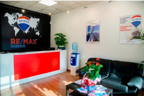 Agenzia Immobiliare RE/MAX Passion