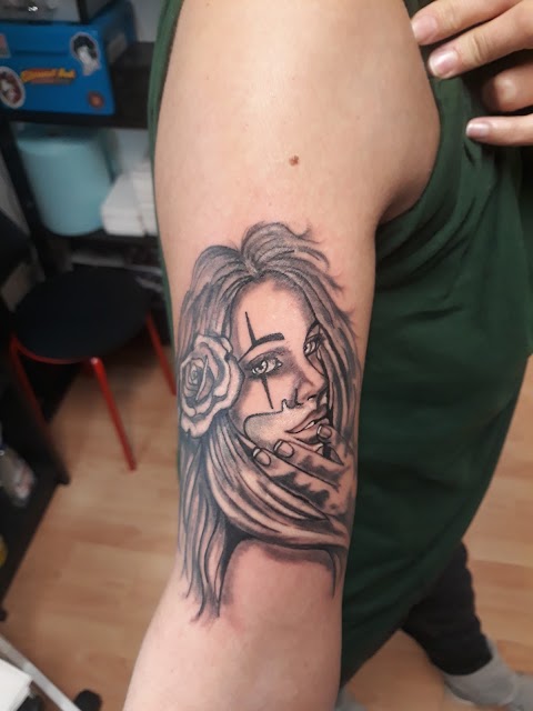 Renny Tattoo - Studio di Tatuaggi Genova