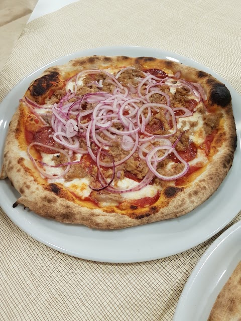 Paradise Pizzeria