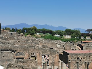 Pompeii Tours