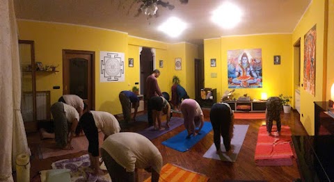 Corso Yoga SATYASVARA - Roma Prato Fiorito
