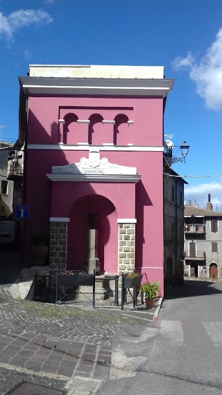 Tolfa Piazza Vecchia