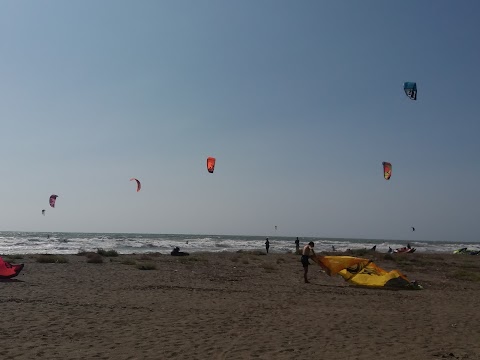 Scuola kitesurf Xtreme kite Civitavecchia