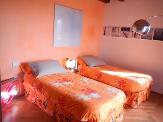 B&B Via Punta 8 - bed & breakfast, holiday home vicino centro di Bologna