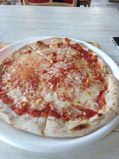 Pizzeria Perbacco...