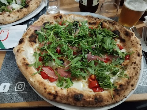 Pizzeria La Napoletana Di Garofalo Filippo