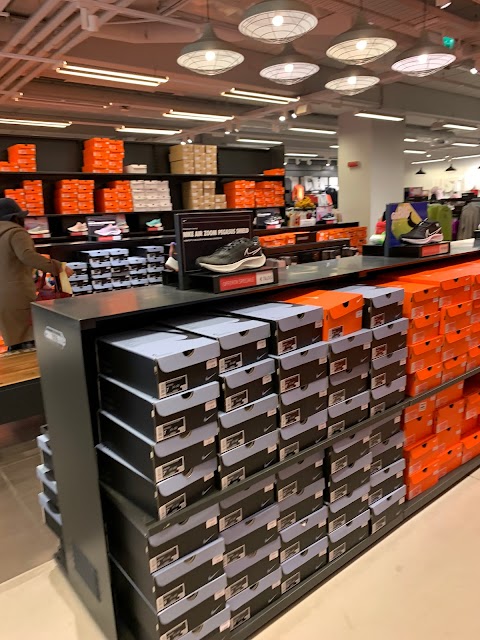 Nike Factory Store