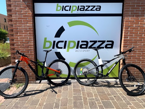 Bici Piazza - Vendita e Assistenza di Biciclette e Accessori - Nolleggio E-Bike