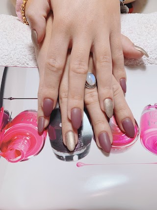 Pink nail spa（D'azeglio）