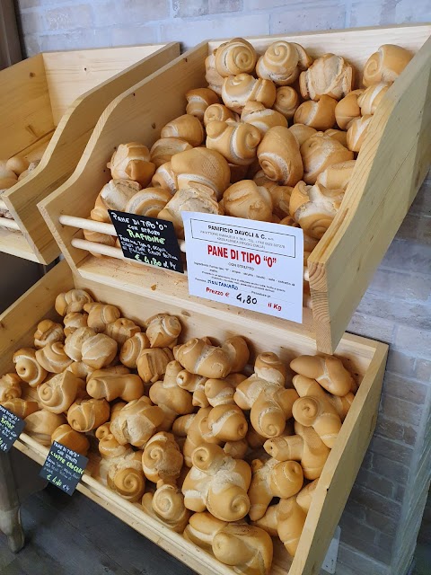 Rivendita pane produzione dolci Castel Bakery