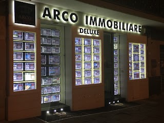 ARCO IMMOBILIARE LUXURY SANT'ANASTASIA IMMOBILI DI LUSSO