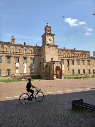 Mondadori Bookstore Carpi