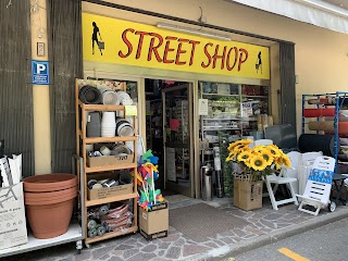 Street shop